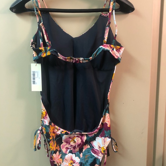 Tori Praver one piece swim suit - Picture 4 of 5